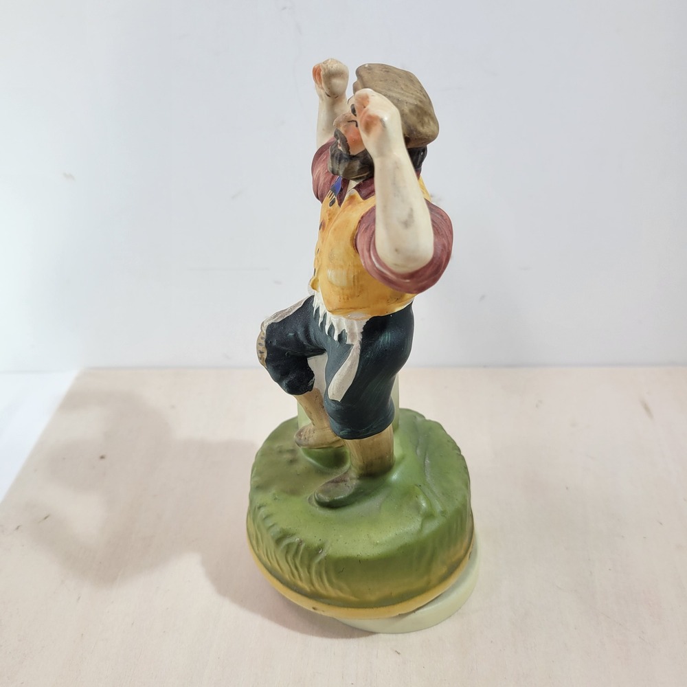 CMI Boston 1972 Porcelain Figurine Man with Milk Can Musical Movement - Picture 4 of 7